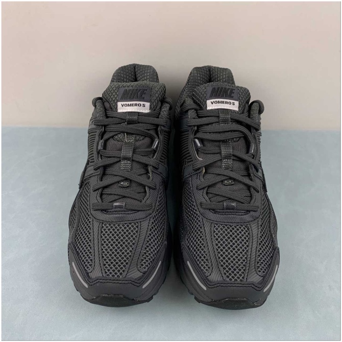 Nike Air Zoom Vomero Black